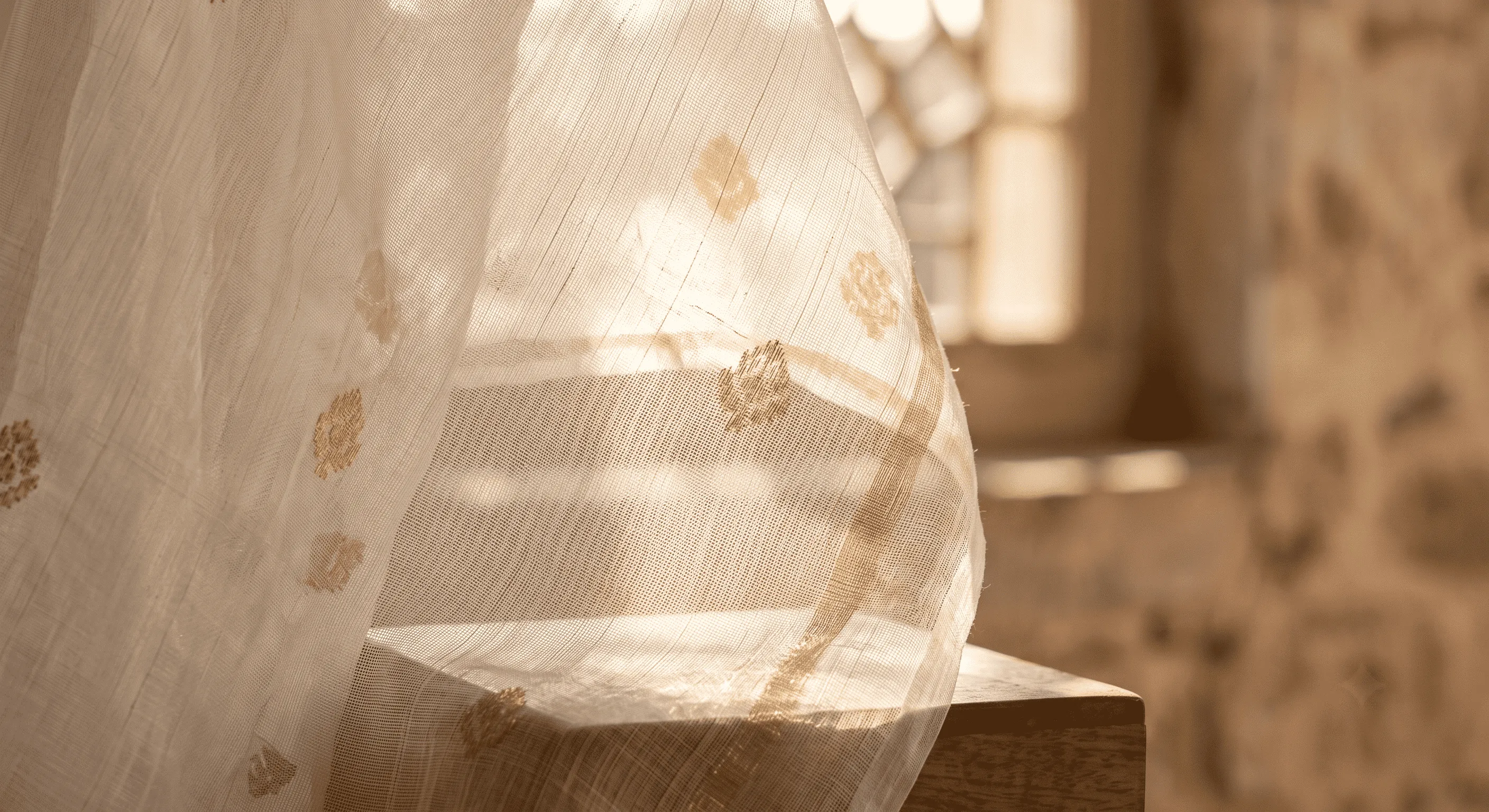 Chanderi Fabric Guide: Sheer Handloom Explained