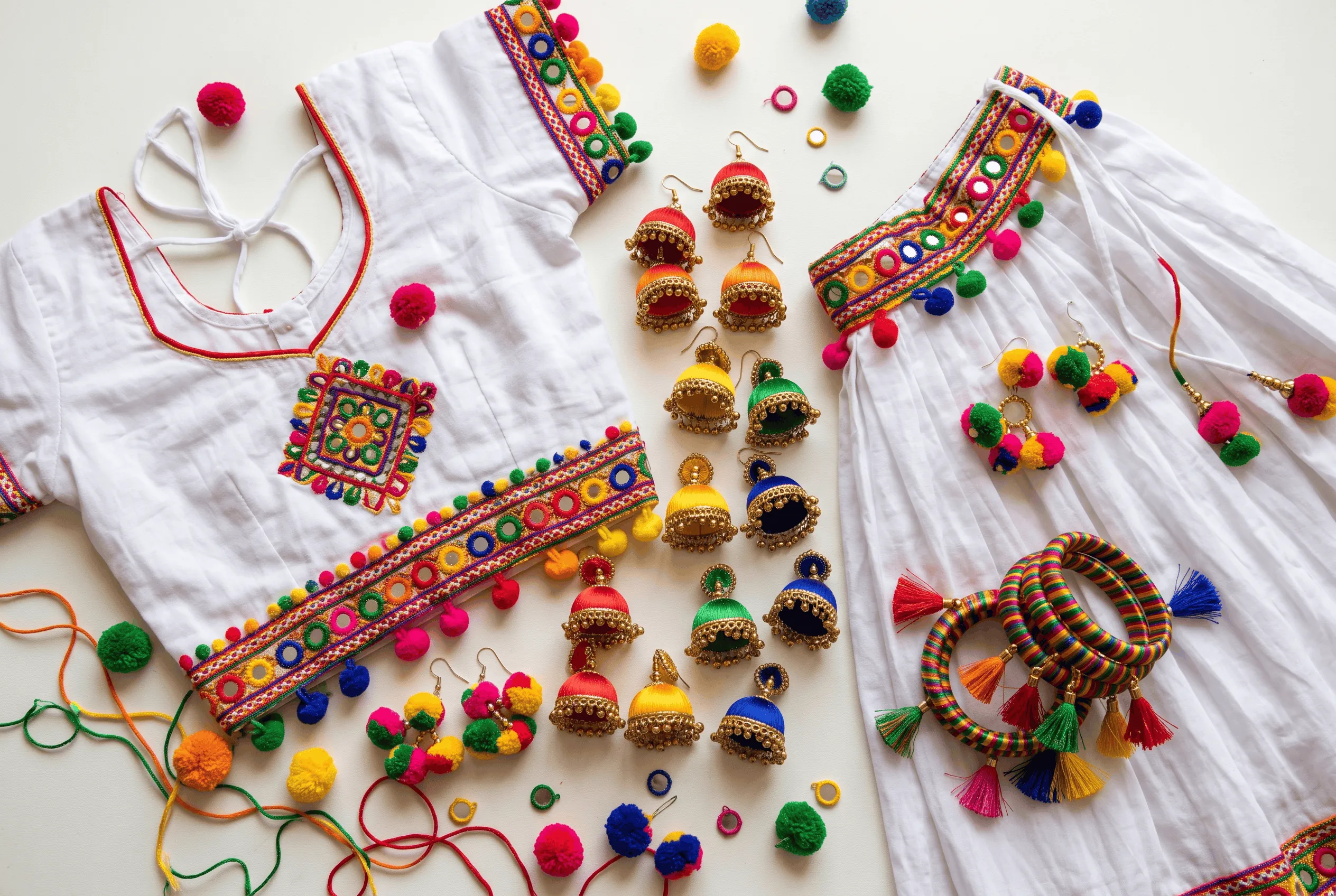 thread-tassel-jewellery-navratri.jpg
