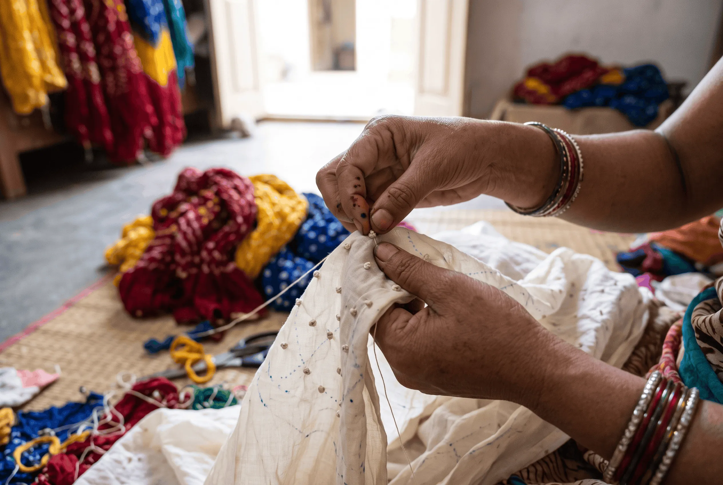 bandhani-tying-process.jpg