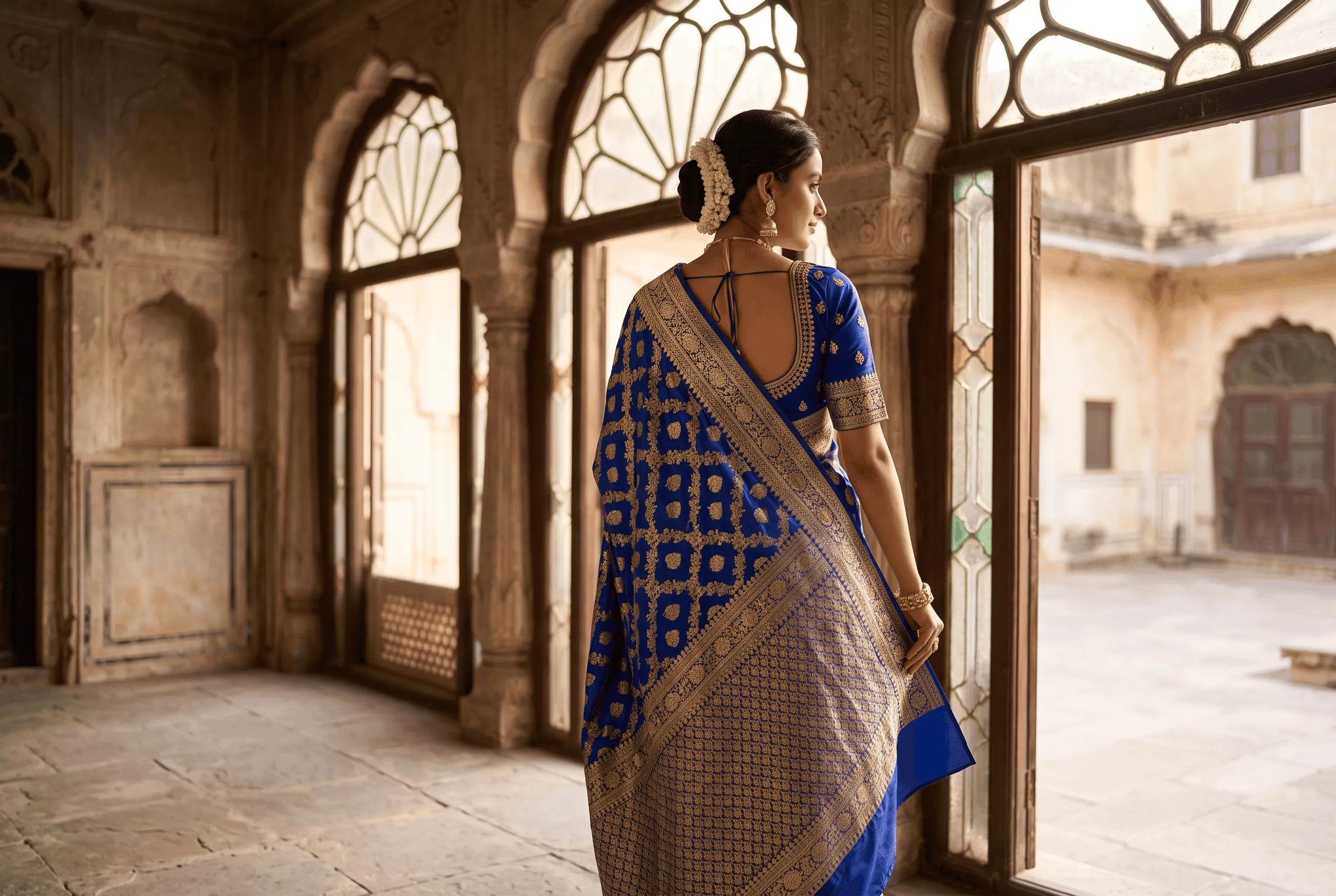 banarasi-saree-open-pallu.jpg