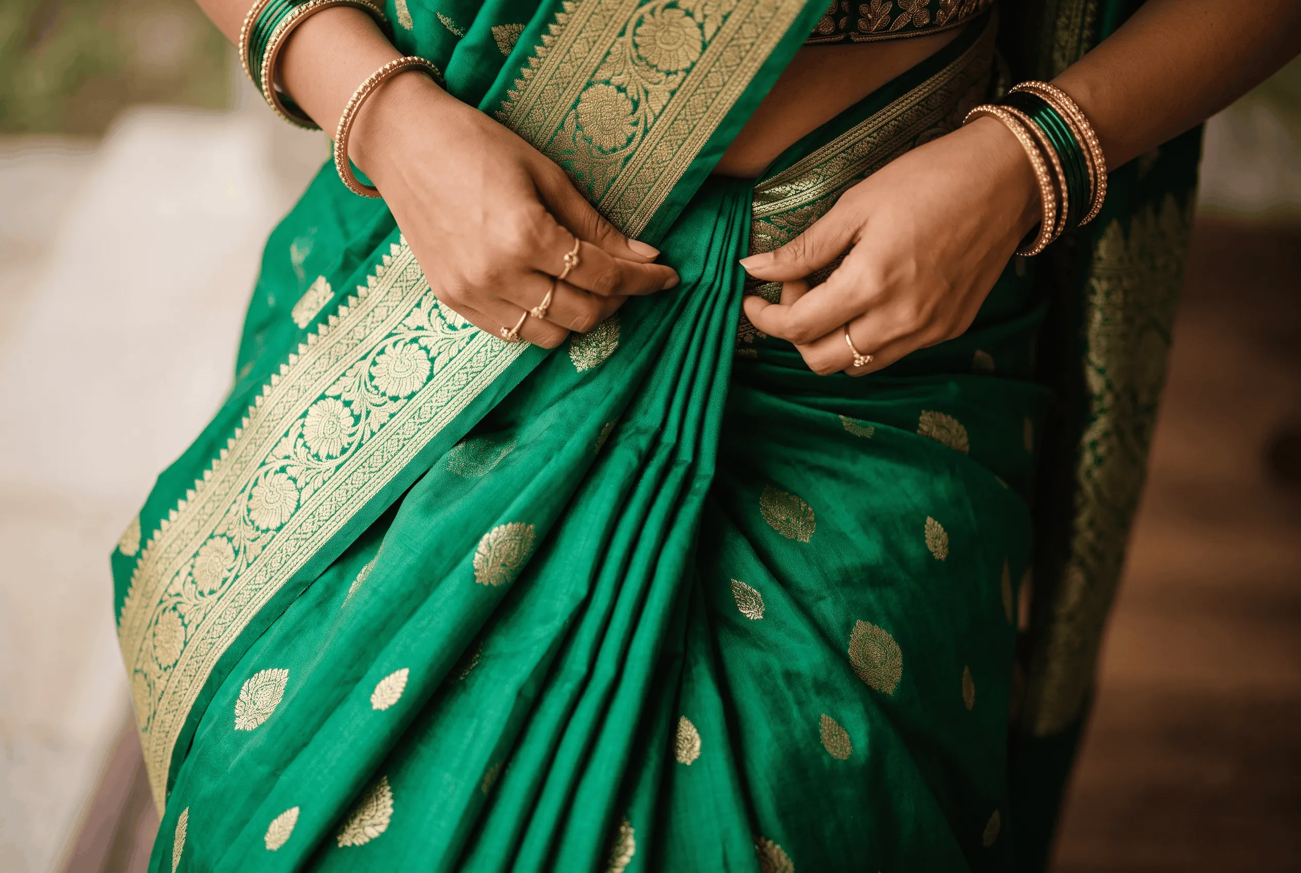banarasi-saree-pleats-close-up.jpg